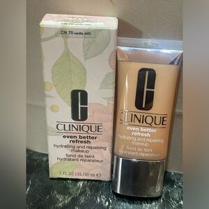 Clinique Even Better Refresh - Liquid Foundation - “CN 70 Vanilla (MF)”